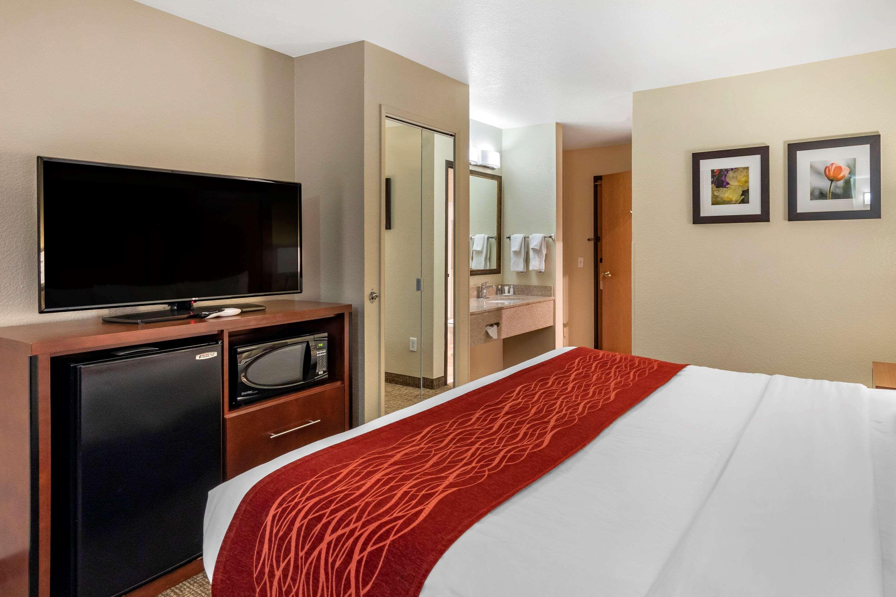 Comfort Inn Fontana Esterno foto