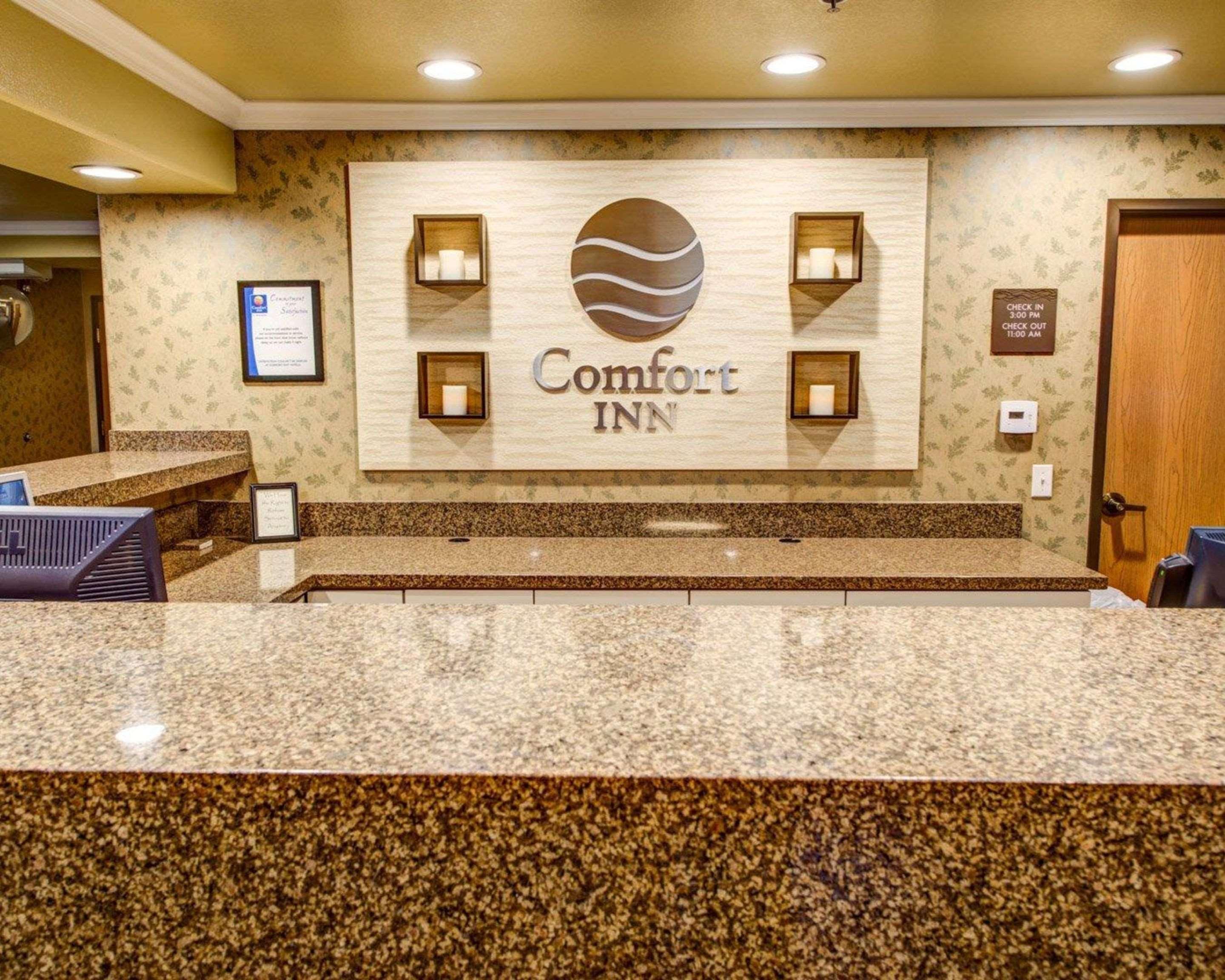 Comfort Inn Fontana Esterno foto